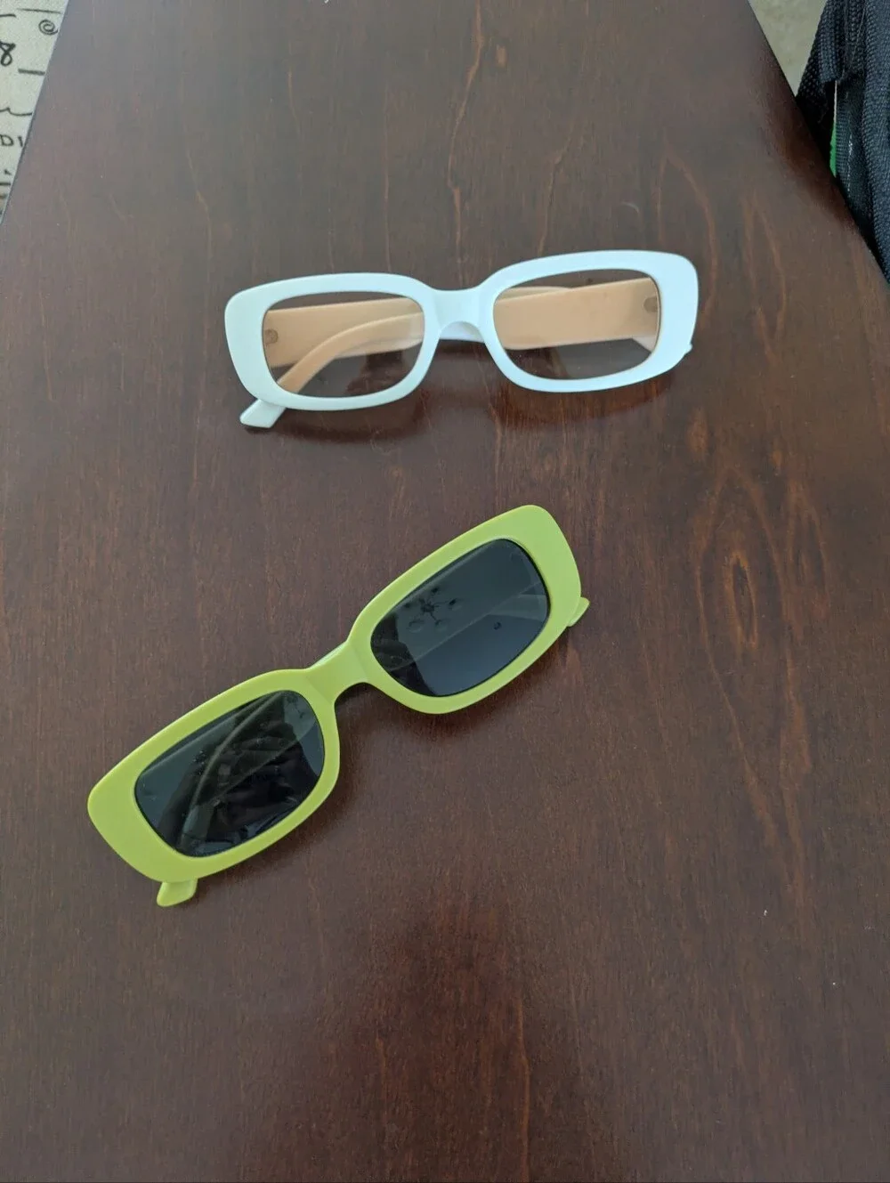 2 Pair Sunglasses